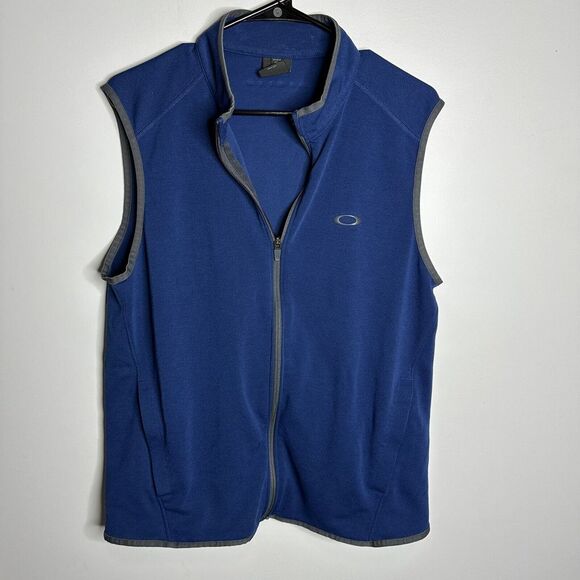 Men's Oakley‎ Size Medium Blue Full Zip Lightweight Golf Vest - Picture 1 of 5